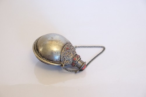 Petite boite pilulier - /,