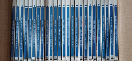 Lot livres harlequin serie - lot, 25
