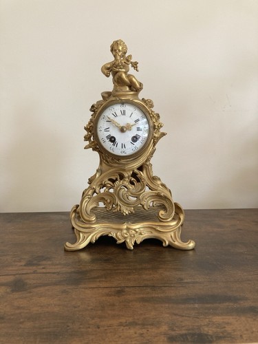 Pendule borne style - style, louis