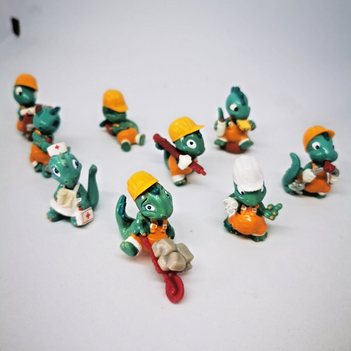 Lot figurines kinder - ⭐,