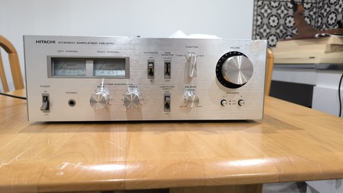 Amplis hifi hitachi model - amplis,