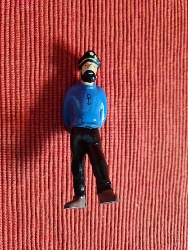 Figurine tintin offert par - figurine,