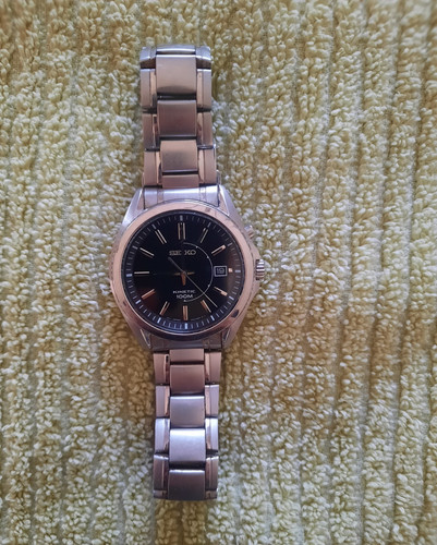 Seiko kinetic black - black, dial