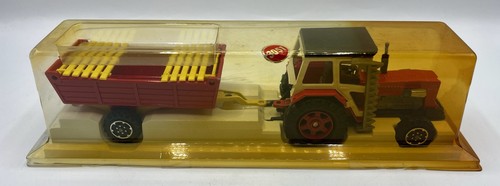 Tracteur agricole remorque - +,