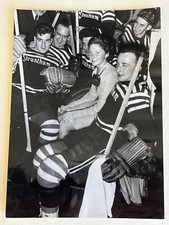 Vintage 1938 Sport Figure Skating Photo Lydia Veicht / Ice Hockey Team