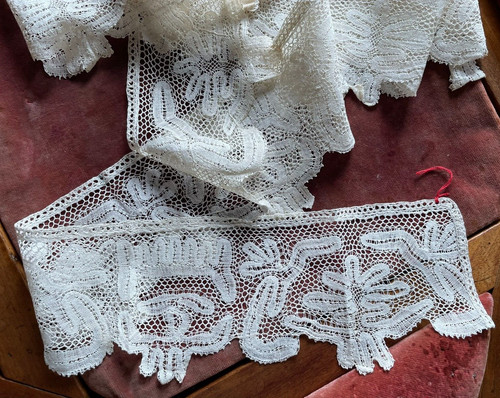 Beau volant dentelle aux - beau,