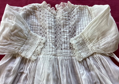 Robe ancienne bébé - , ou