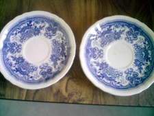 lot 2 assiettes  Villeroy et