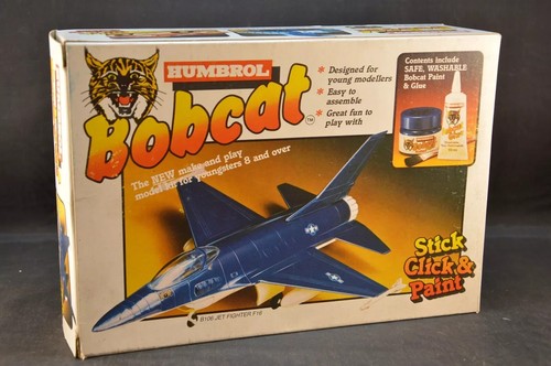 Humbrol bobcat b106 jet - humbrol,