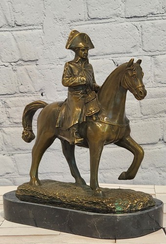 Statue sculpture bronze - sculpture,
