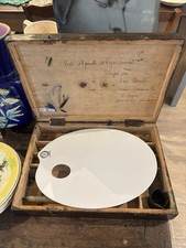 Boite D’aquarelle De Peintre Et Sa Palette En Faïence Terre De Fer Blanche 