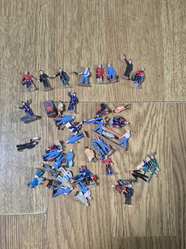 Lot figurines pour décor - figurines,