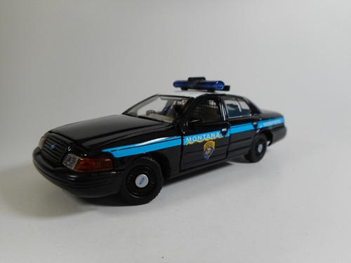 Gearbox collectibles 2001 - 1:43,