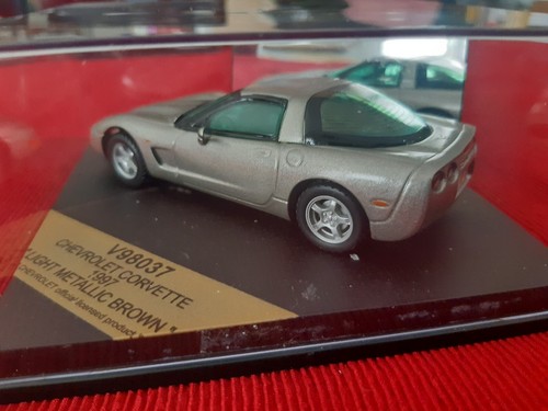 Belle chevrolet corvette - belle,