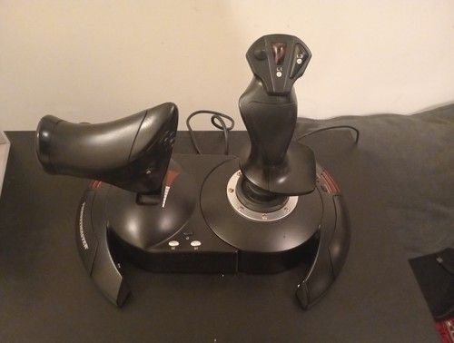 Thrustmaster flight hotas x - t-flight,