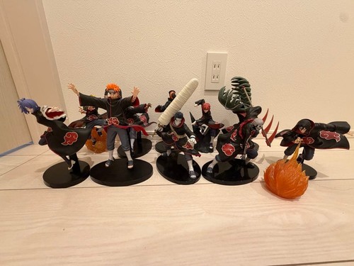 Lot figurines naruto - de,