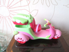 SCOOTER CHARLOTTE AUX FRAISES