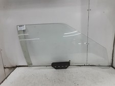 VITRE AVANT DROITE Audi Coupé
