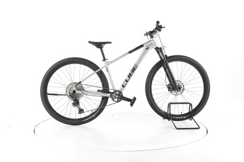 Cube attention slx vtt tout - attention,