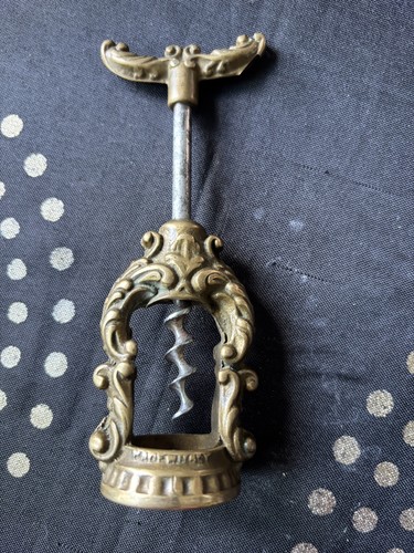 Tire bouchons anciens - tire,