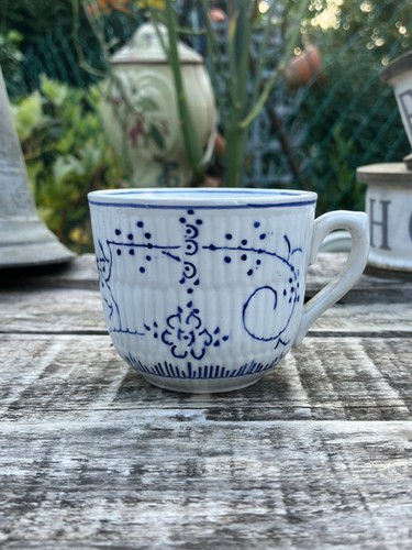 Tasse faïence boch la - tasse, en