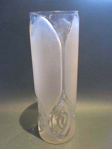 Très beau vase - , verre
