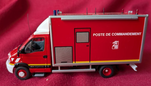 Renault master pompiers poste