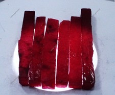 Énorme lot de pierres précieuses brutes pour tige rouge brute rubis...