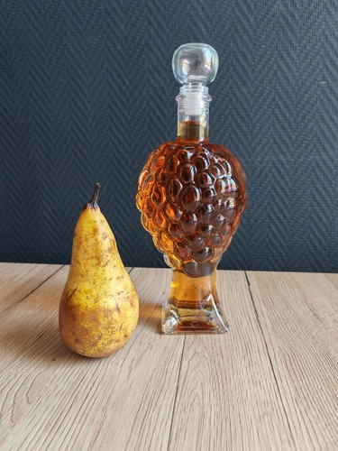 Carafe bouteille verre moulé