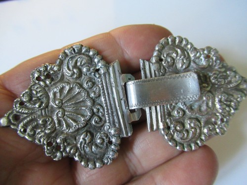 Rare paire attache agrafe - rare,