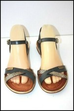 LES TROPEZIENNES  Sandales