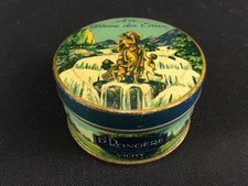 Ancienne boîte  en métal bonbons sucres d’orge de Vichy