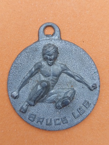 Médaille 1970 bruce lee - bruce,
