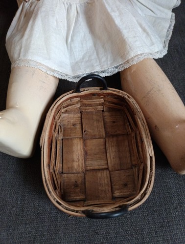 Petit panier ancien pour