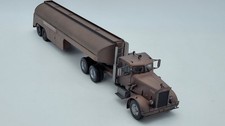 Peterbilt 281 semi-remorque citerne 1956 du film « Duel » - IXO