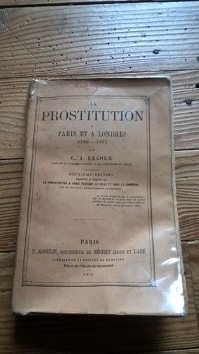 Prostitution paris et - paris, à