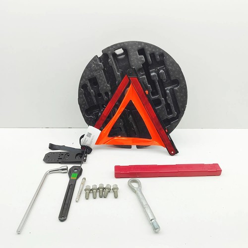 Kit outils mercedes benz - mercedes-benz, gl