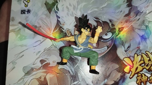 Figurine dragon ball goku hg - ball,