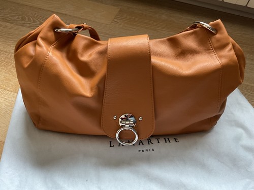 Sac porté épaule main - porté,