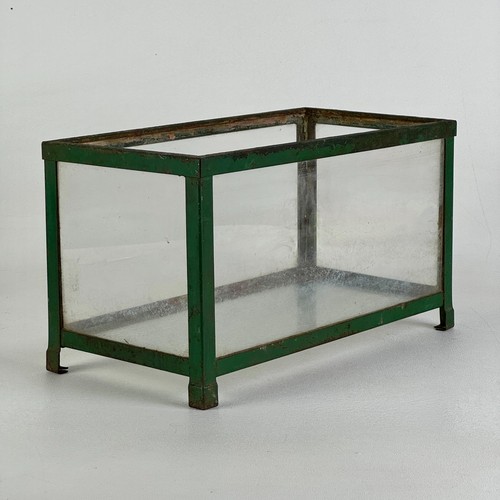 Small antique metal old - metal, &