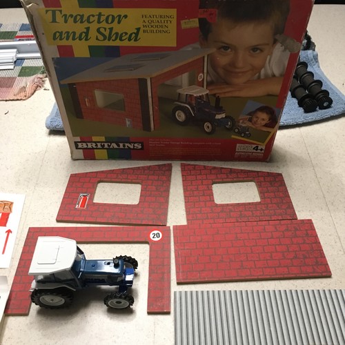 Vtg britains farm tractor and - britains,
