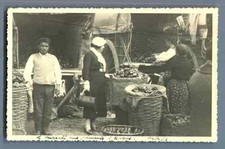 Espagne, Burgos, Le Marché au piments  Vintage silver print. Spain. Postcard p