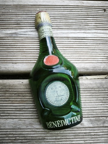 Cendrier liqueur bénédictine - cendrier,