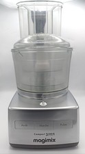 Robot multi - fonctions - Magimix Compact 3200 XL -  650 Watt - Chrome mat