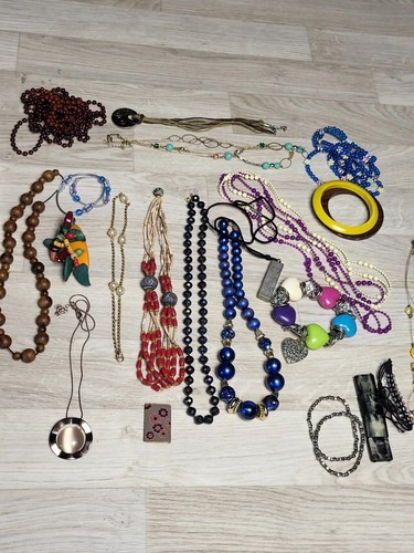 Lot bijoux fantaisie - zx,