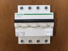 DISJONCTEUR DIFFERENTIEL