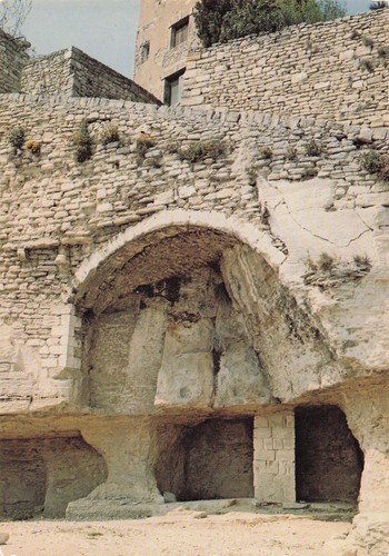 Gordes citerne medievale - 84,