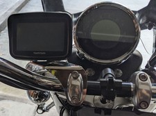 TomTom RIDER 400/410 Motorcycle GPS bundle with DPM Moto Guzzi Handlebar Mount