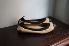 Chanel ballerine en cuir beige