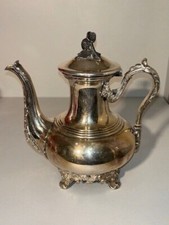 Théière signée DH métal argenté